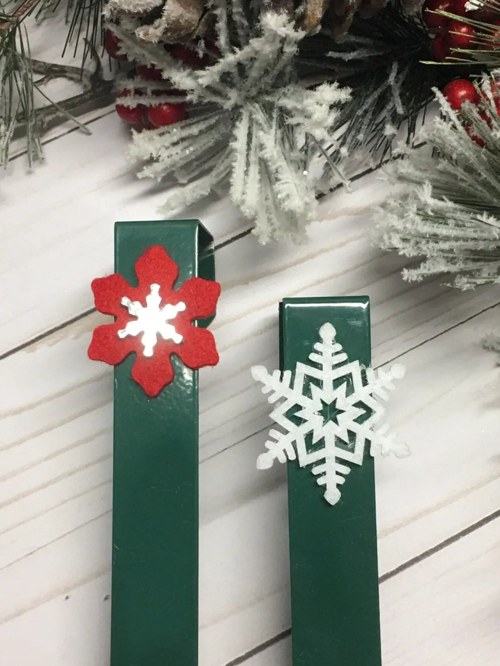 The Benefits of Buying Holiday Gifts Early