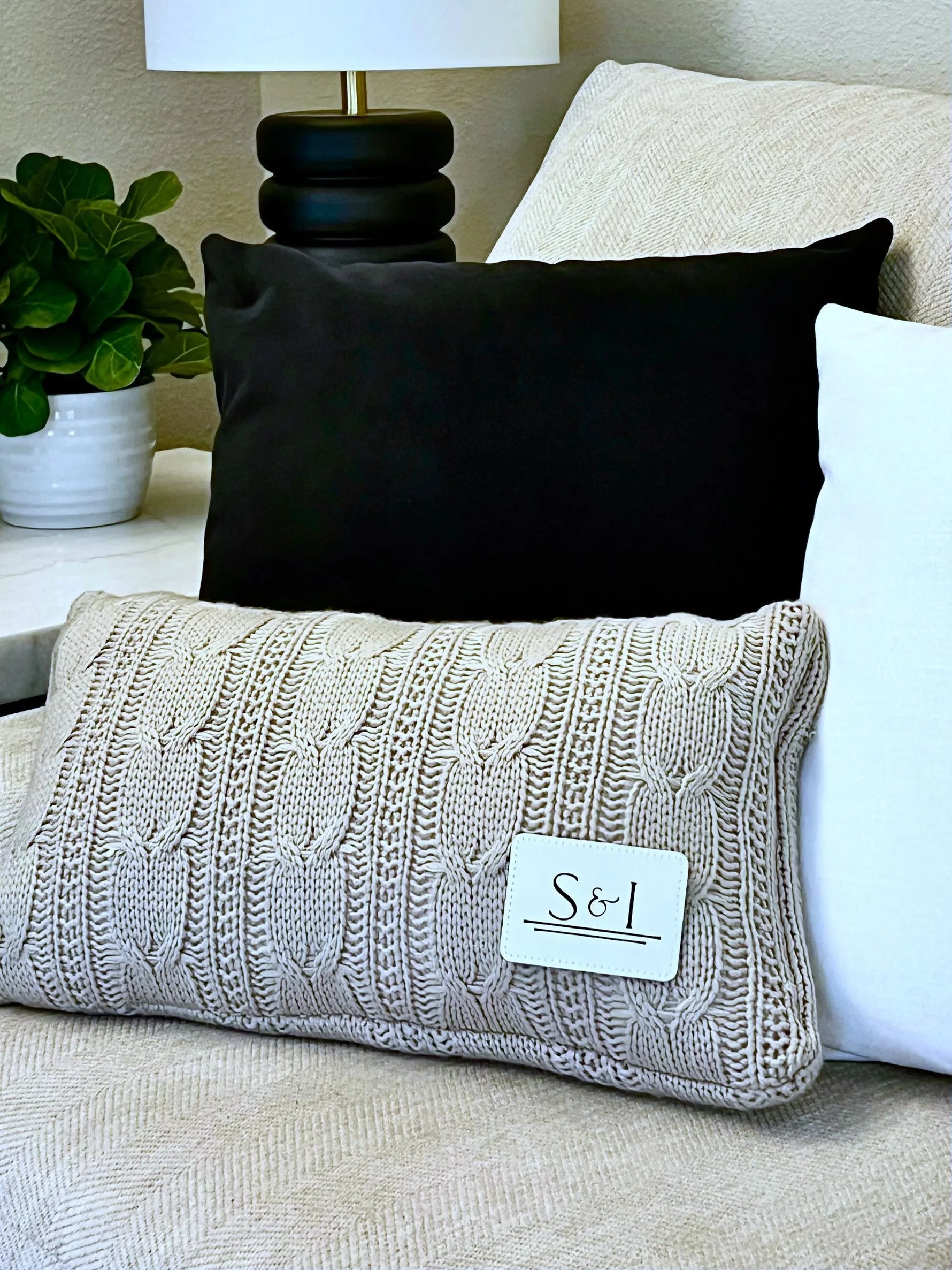 Creating a Cozy Christmas: How Comfort Gifts Bring People Together During the Holidays