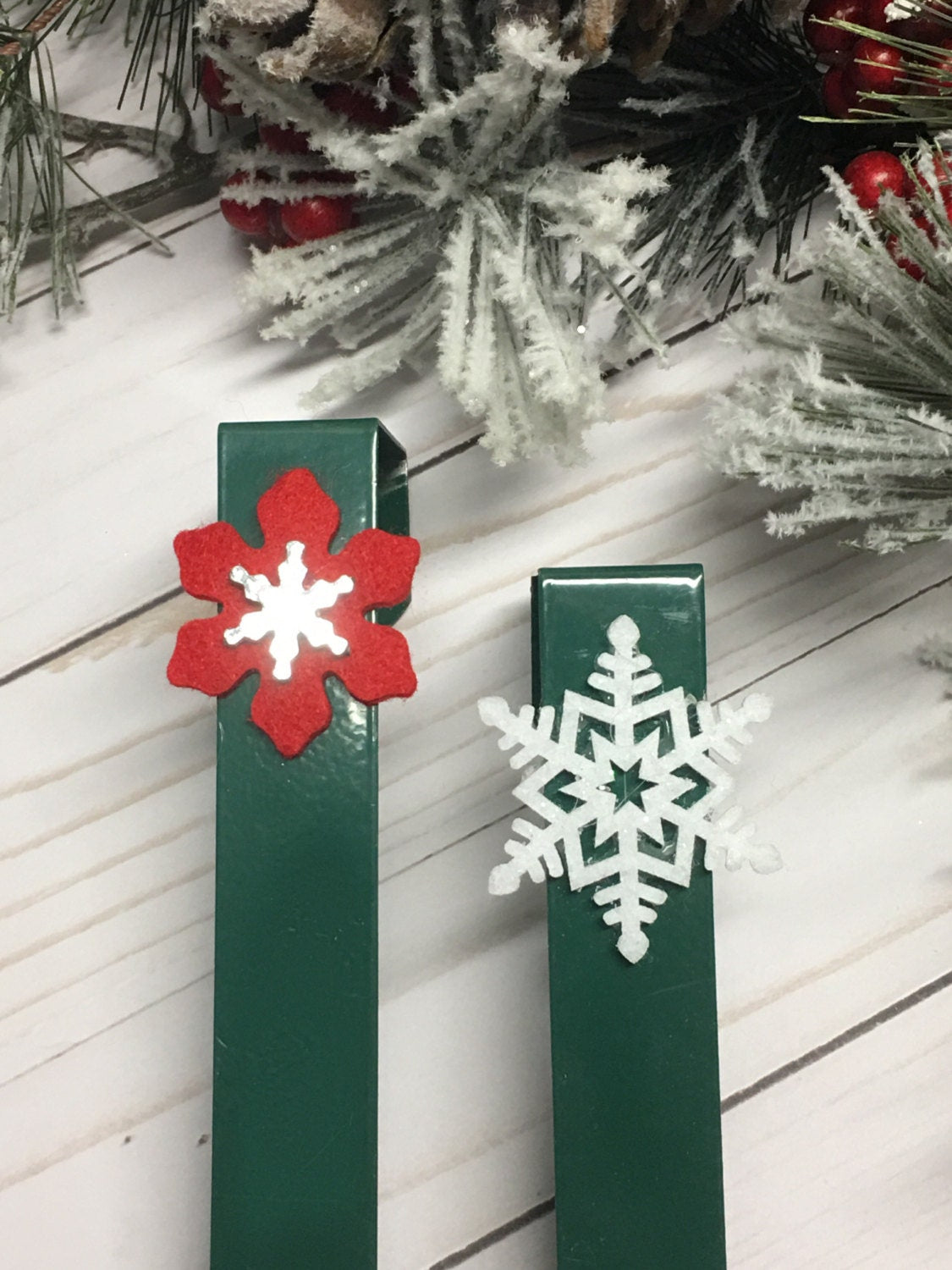 The Benefits of Buying Holiday Gifts Early