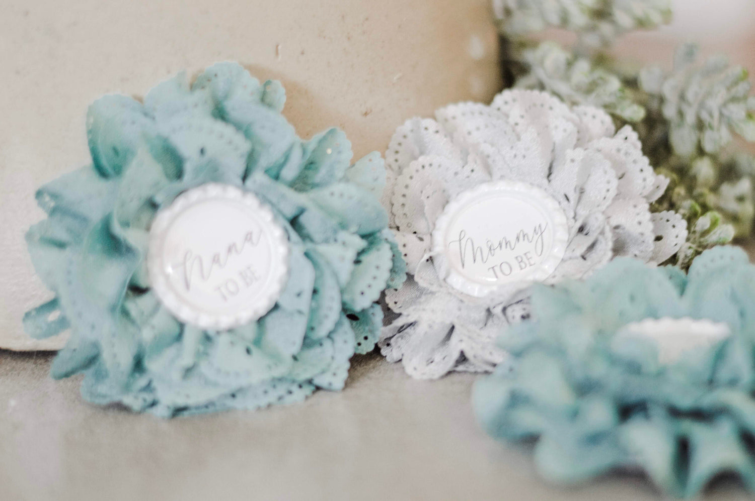 Baby Shower Pins  Mommy to be Pin  Flower