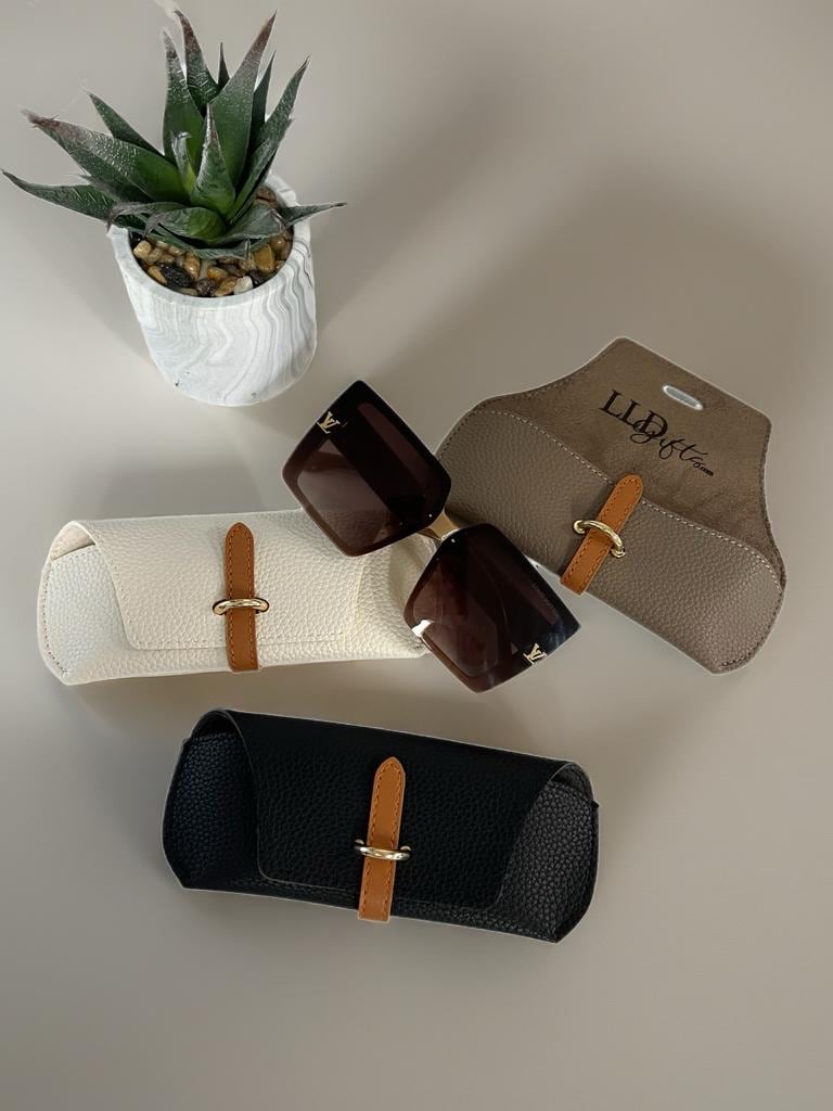 Custom Logo Sunglasses Case: PU Leather Party Favor