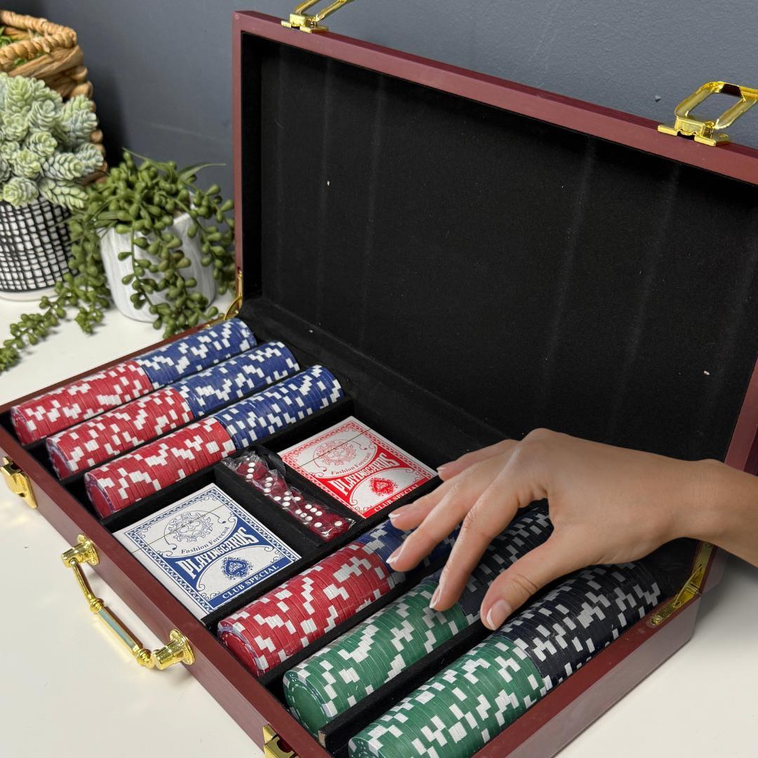 Custom Gaming Collection Professional Poker Set Premium Playing Cards Chip Bundle Leather Case Package Personalized Design Option Perfect Group Gift Executive Present Complete Entertainment Set Special Occasion Collection Quality