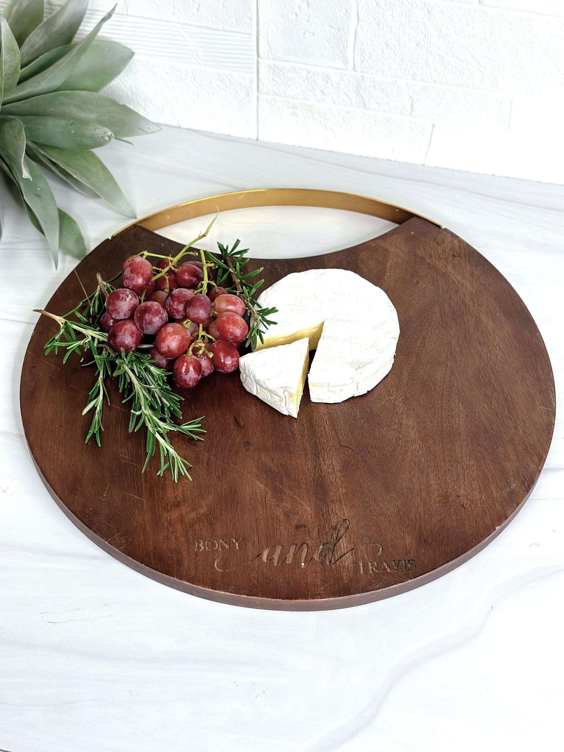 Custom Charcuterie Board - Mango Wood with GOLD HANDLE