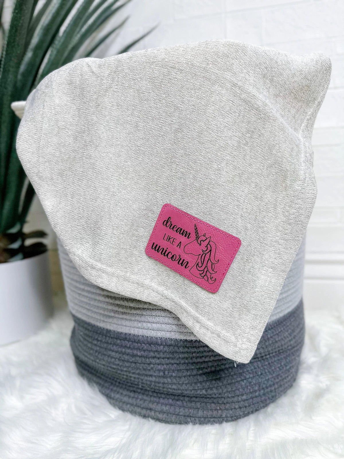 knit blanket, knitted blanket, light blanket, linen blanket, outdoor blanket, personalized blanket, pet blanket, photo blanket, picnic blanket, plush blanket, puppy blanket, soft blanket, sweater blanket, throw blanket, throws, winter blanket