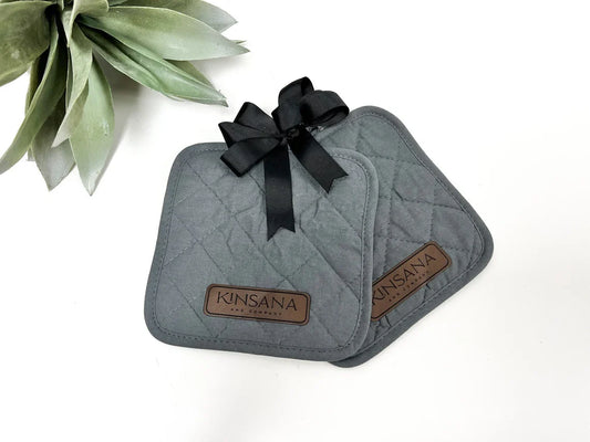 Personalized Kitchen Gift Set, Corporate Gift Set, Housewarming Gift, Pot Holder Oven Mitt Set - LLD Gifts by Lauren Lash