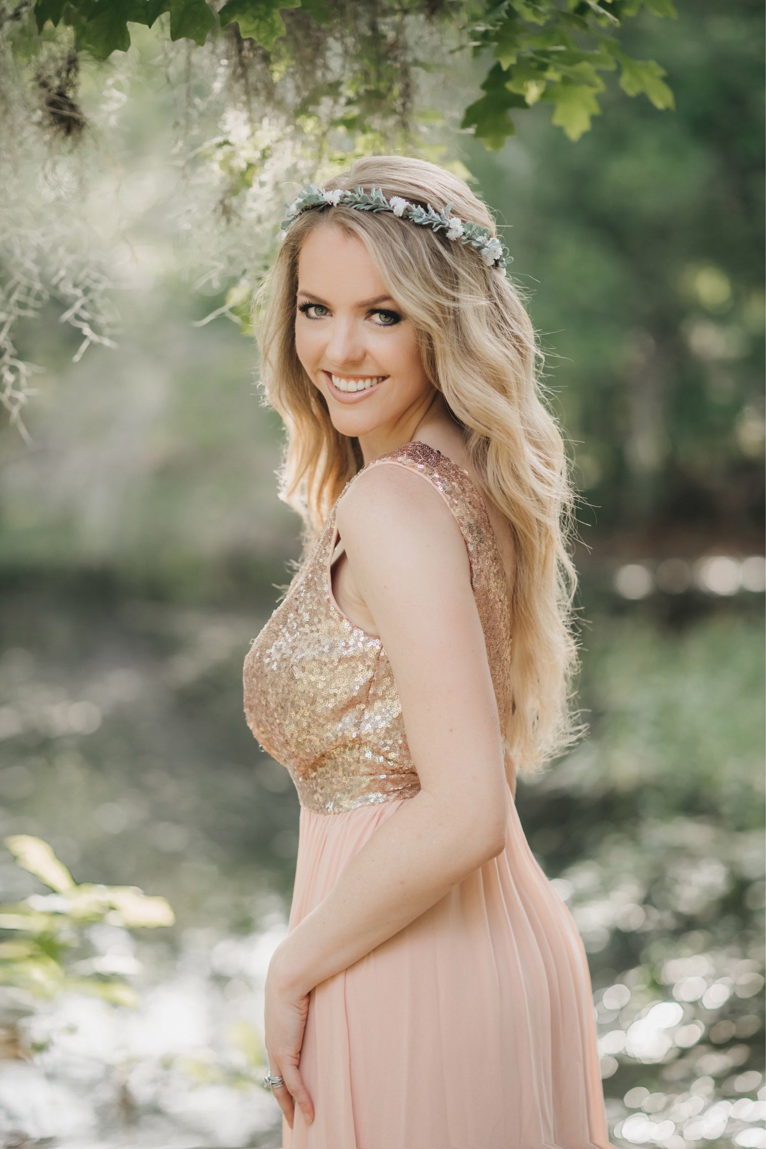 Minimal Flower Crown Wedding Veil Greenery Floral Crown Boho Wedding Wreath Babies Breath Bridal Crown Rustic Hairpiece Fairy Crown